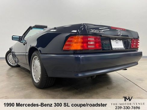 Used 1990 Mercedes-Benz 300 SL image 14