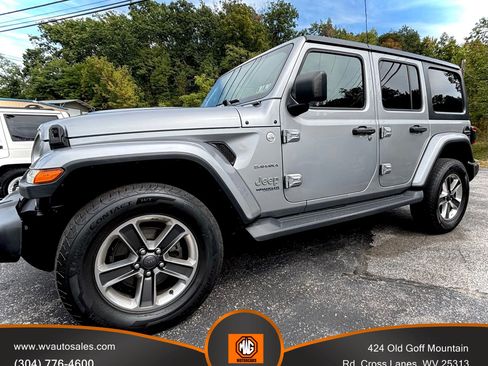 Used 2018 Jeep Wrangler Unlimited Sahara w/ Dual Top Group image 3