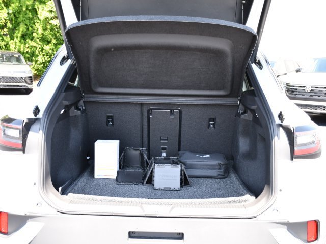 New 2026 Volkswagen ID.4 Pro S AWD/4WD image 30