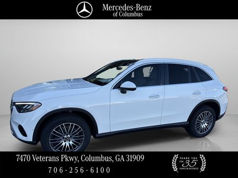 Certified 2026 Mercedes-Benz GLC 300 image 2
