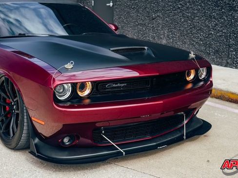 Used 2018 Dodge Challenger T/A image 23
