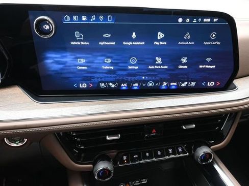 New 2026 Chevrolet Tahoe High Country AWD/4WD image 44