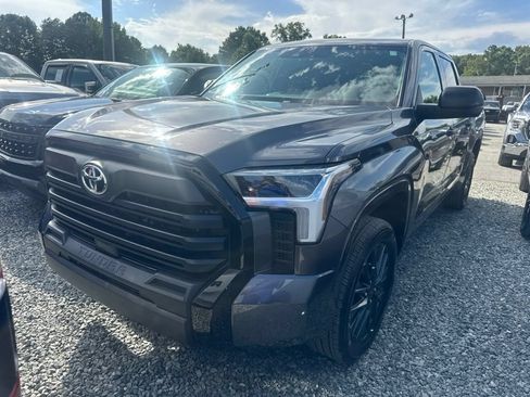 Used 2022 Toyota Tundra SR w/ SR Tow Package RWD image 1