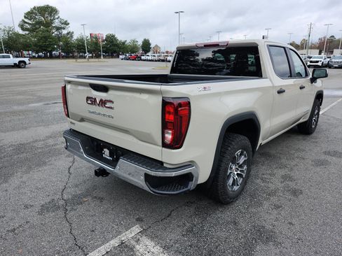 New 2026 GMC Sierra 1500 Pro w/ Pro Value Package image 3