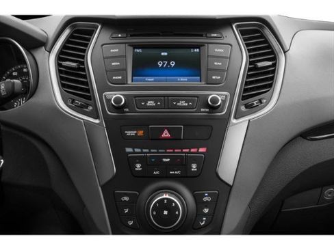 Used 2018 Hyundai Santa Fe Sport w/ 2.4L Value Package 02 FWD image 13