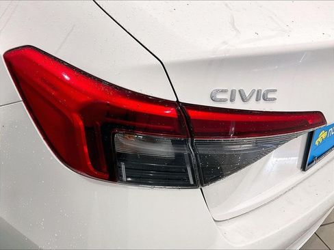 Used 2024 Honda Civic LX image 31