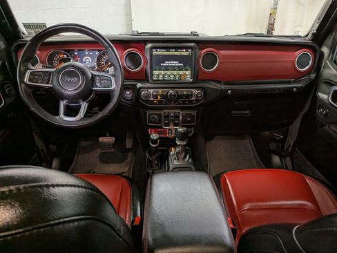 Used 2023 Jeep Wrangler Unlimited Rubicon 392 AWD/4WD image 29