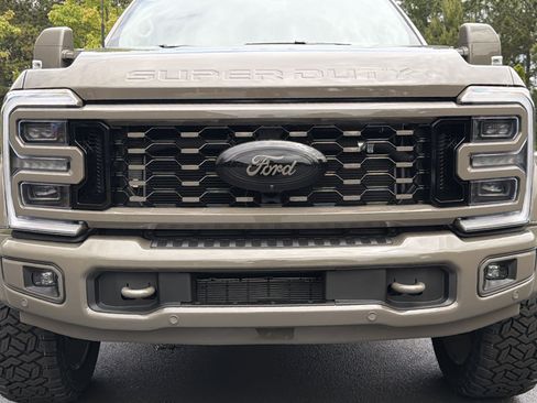 Used 2026 Ford F450 Platinum w/ Platinum Plus Package AWD/4WD image 45