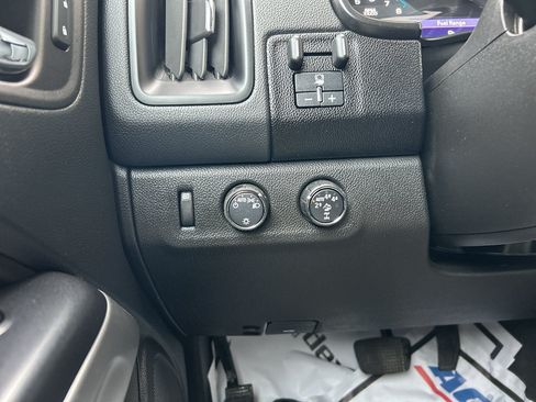 Used 2022 Chevrolet Colorado ZR2 AWD/4WD image 26