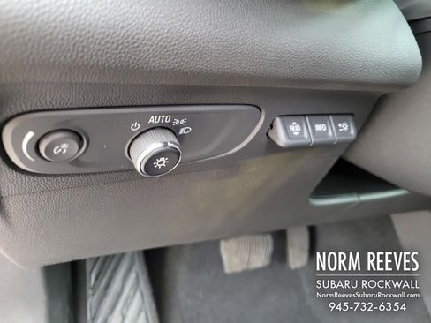 Used 2022 Buick Envision Avenir w/ Technology Package II image 29