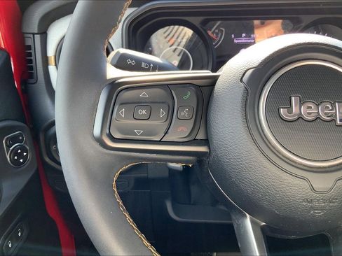 Certified 2024 Jeep Wrangler Willys image 21