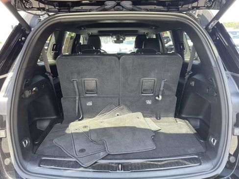 Used 2023 Jeep Grand Cherokee L Laredo AWD/4WD image 42