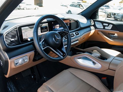 Used 2024 Mercedes-Benz GLE 350 4MATIC image 8
