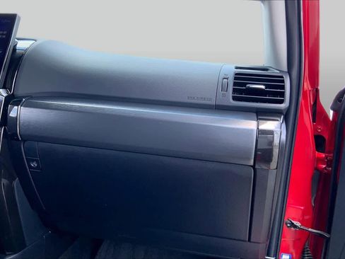 Used 2023 Toyota 4Runner TRD Off-Road Premium w/ Off Road Premium Plus Package AWD/4WD image 18