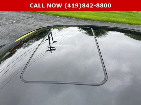 Used 2023 Cadillac CT4 Luxury w/ Sun And Sound Package AWD/4WD image 9