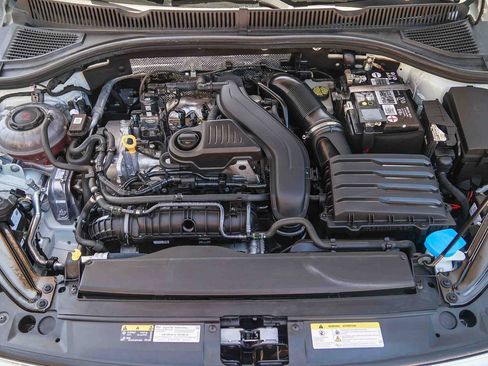 Used 2023 Volkswagen Jetta SE FWD image 29