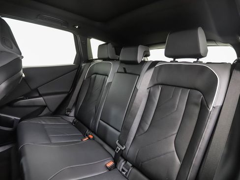 Used 2025 BMW X3 xDrive30i w/ Premium Package image 24