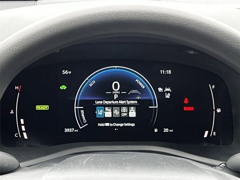 Used 2025 Toyota Camry LE image 13