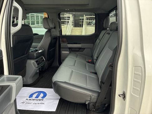 Used 2021 Ford F150 Lariat w/ Equipment Group 502A High image 19