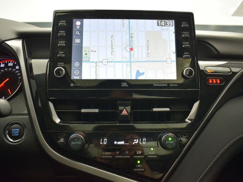 Used 2023 Toyota Camry XSE w/ Navigation Package AWD/4WD image 18