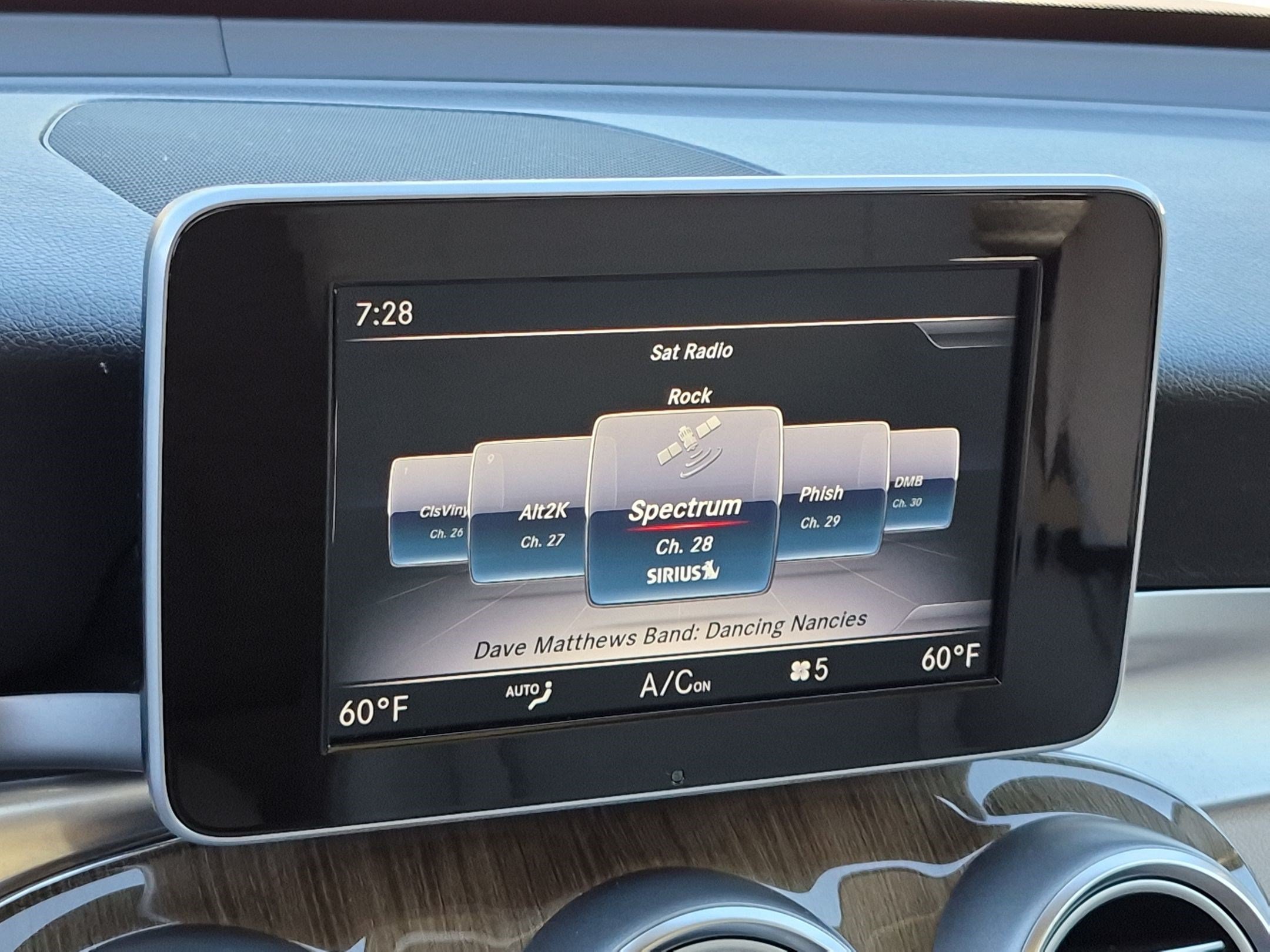 Certified 2019 Mercedes-Benz GLC 300 4MATIC image 19