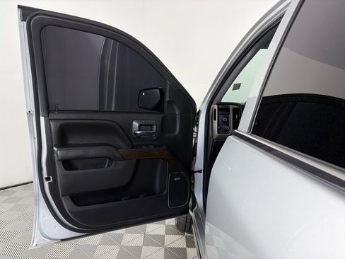 Used 2018 GMC Sierra 1500 Denali image 10