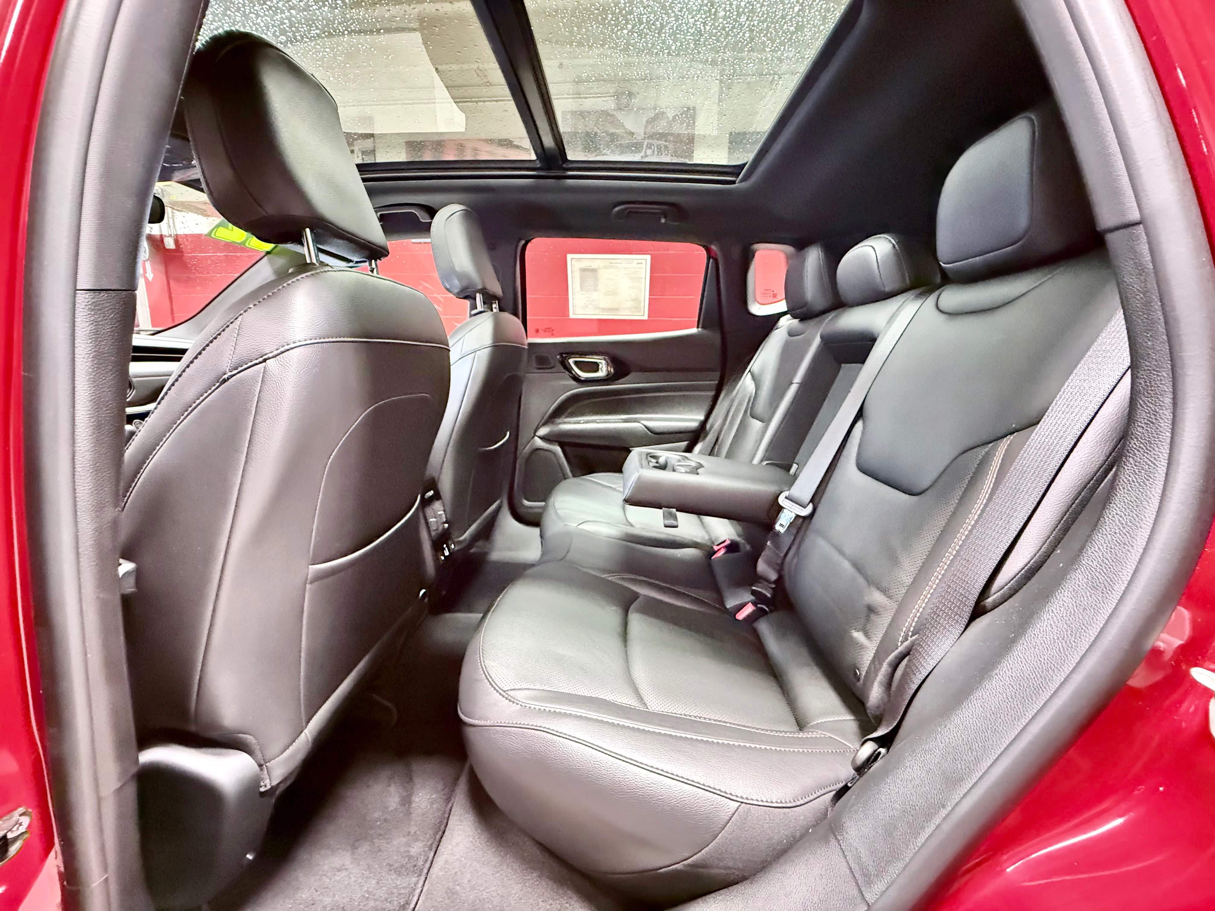 Certified 2022 Jeep Compass Limited w/ (RED) Package AWD/4WD image 35