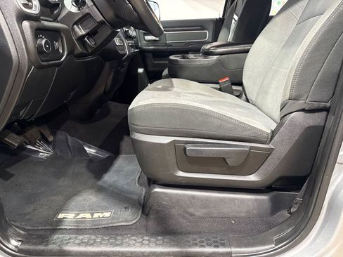 Used 2021 RAM 3500 Big Horn image 73