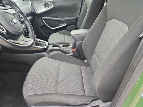 Used 2021 Kia Soul X-Line image 16