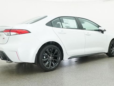 Used 2026 Toyota Corolla SE FWD image 28