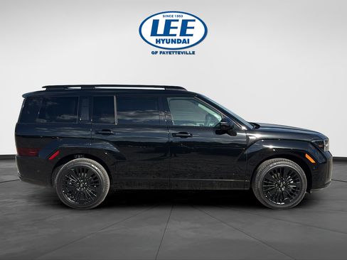 New 2026 Hyundai Santa Fe Calligraphy AWD/4WD image 2