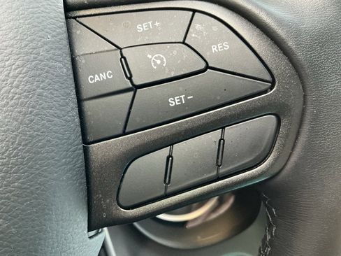 Used 2023 Dodge Charger SXT w/ Cold Weather Package image 6