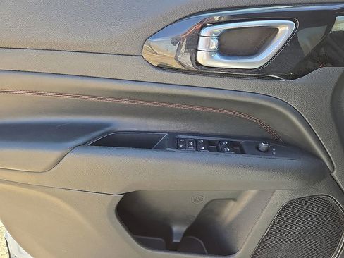 Used 2024 Jeep Compass Trailhawk image 22