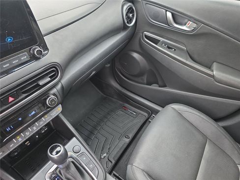 Certified 2023 Hyundai Kona Limited image 29