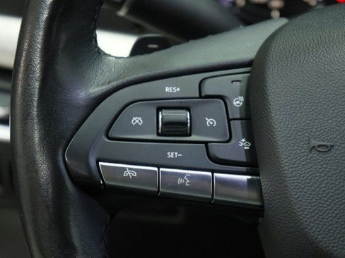 Used 2020 Cadillac XT4 Premium Luxury FWD image 11