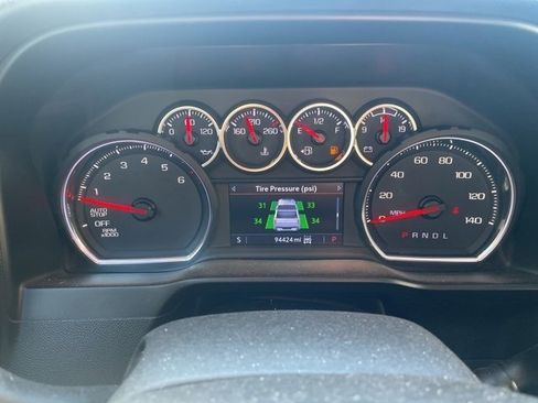 Used 2020 Chevrolet Silverado 1500 LT image 6