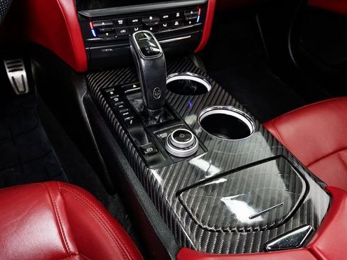 Used 2021 Maserati Quattroporte S GranSport Q4 image 22