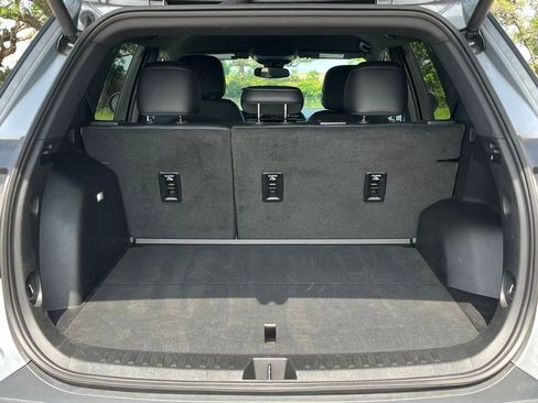 Used 2026 GMC Terrain Elevation w/ Elevation Premium Package FWD image 12