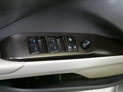 Used 2023 Toyota Camry SE FWD image 44