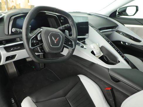 Used 2020 Chevrolet Corvette Stingray Premium Cpe w/ 3LT Preferred Equipment Group RWD image 8