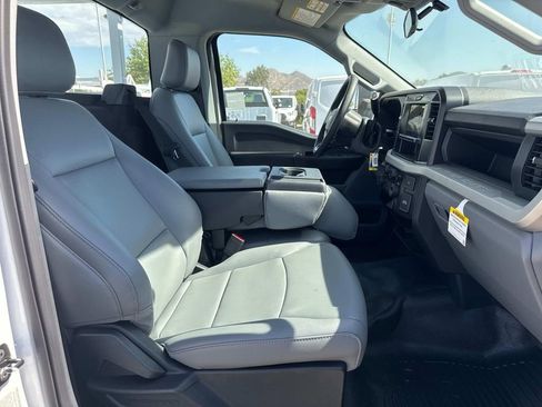 New 2025 Ford F350 XL w/ XL Chrome Package image 21