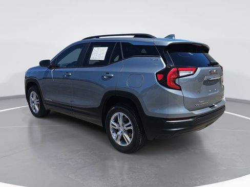 Certified 2023 GMC Terrain SLE w/ Driver Convenience Package AWD/4WD image 6