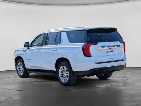 Used 2023 GMC Yukon SLT w/ SLT Premium Package AWD/4WD image 7