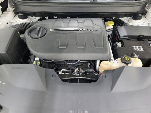 Used 2021 Jeep Cherokee Limited AWD/4WD image 30