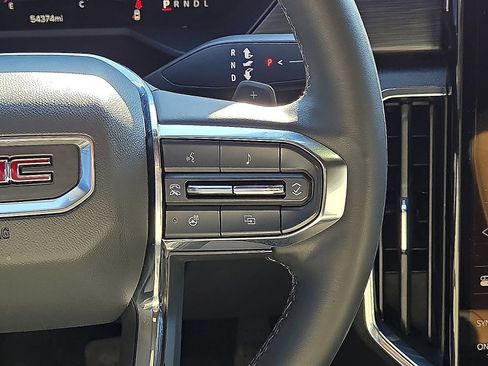 Used 2024 GMC Acadia Elevation w/ Luxury Package FWD image 22