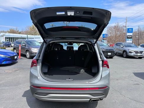 Used 2023 Hyundai Santa Fe SEL image 11
