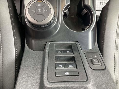 Used 2024 Ford Bronco Big Bend image 27