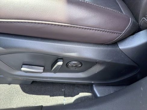New 2026 Ford Explorer Platinum RWD image 17