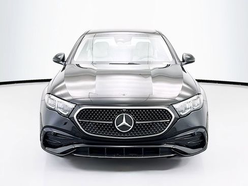 Certified 2025 Mercedes-Benz E 350 Sedan image 2