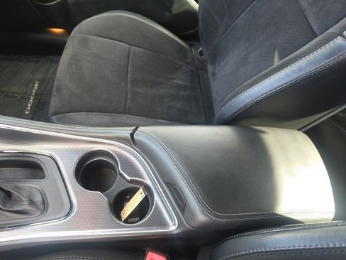 Used 2016 Dodge Challenger R/T Plus image 19